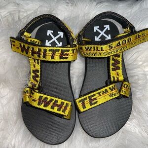 Authentic off -white kids sandals (unisex)